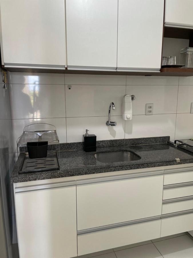 Ap Dos Sonhos!!! Otima Localizacao. Varanda Com Chuveiro Privativo. Apartment Aracaju Ngoại thất bức ảnh